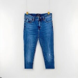 Lucky Brand Women’s Classic Blue Skinny Jeans